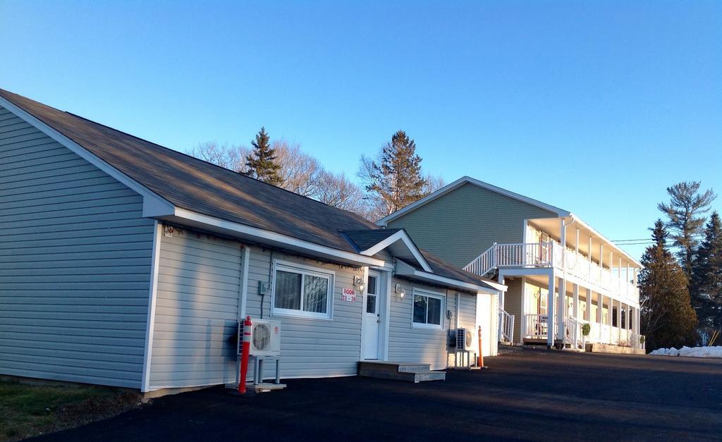 Airport Inn Fredericton Luaran gambar