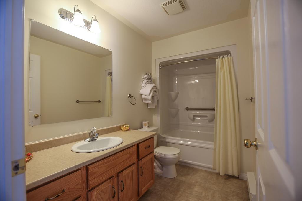 Airport Inn Fredericton Luaran gambar