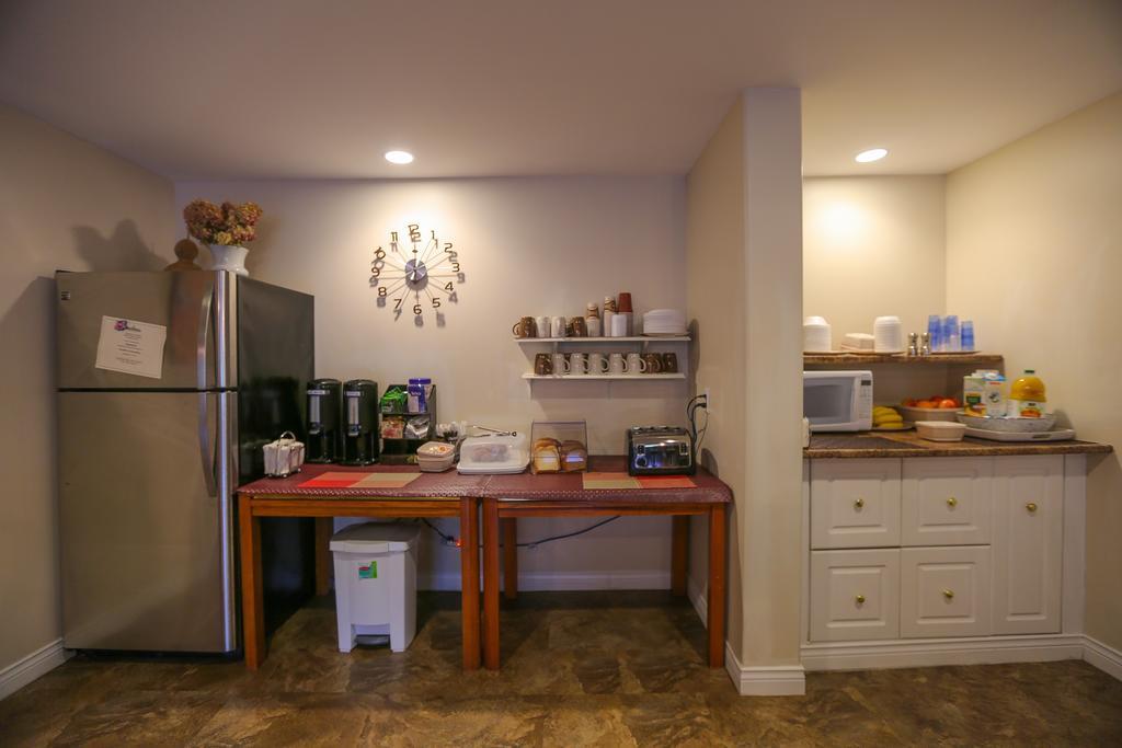 Airport Inn Fredericton Luaran gambar
